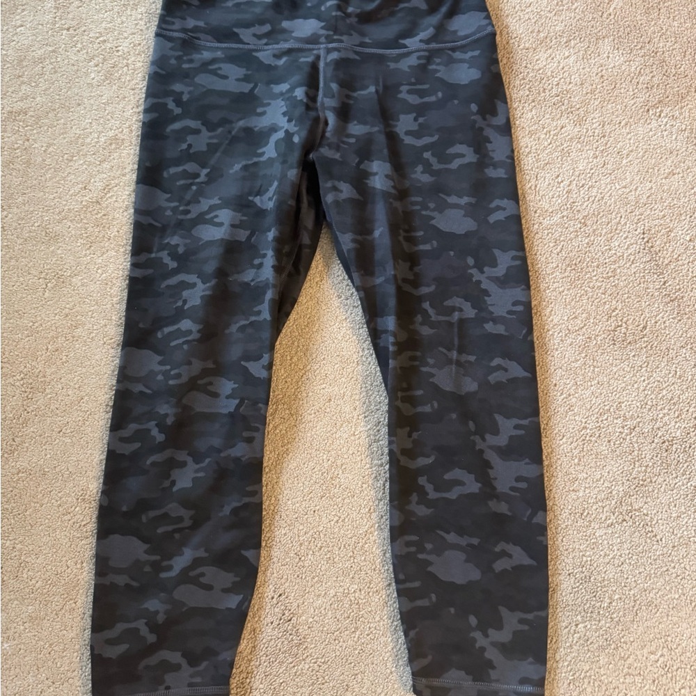 Ladies Fabletics Camouflage Leggings